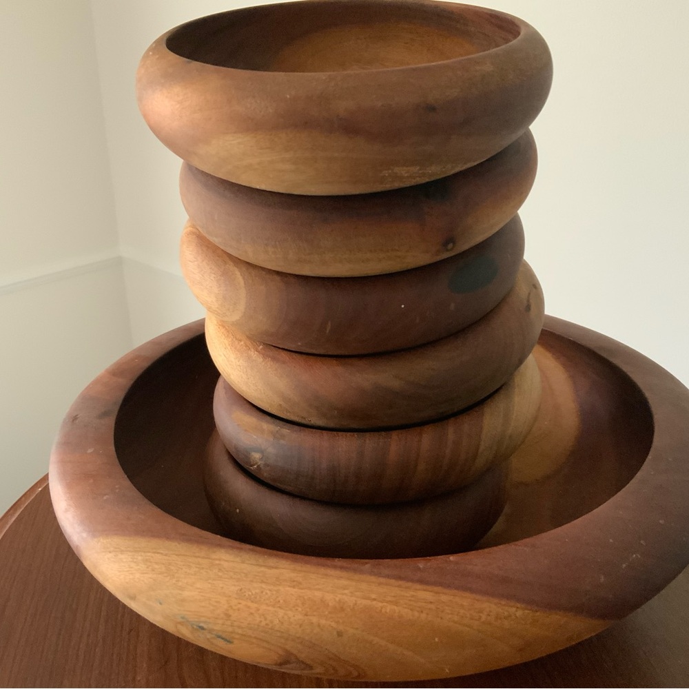 Vintage MCM carved Teak Serving bowl and 6 salad bowl set.